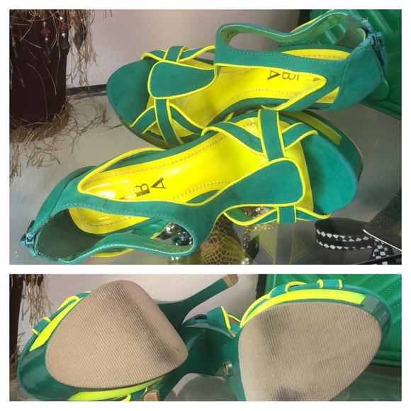 Tropical Jenna Cutout Platform Neon Lime & Green Heels - Picture 6 of 12